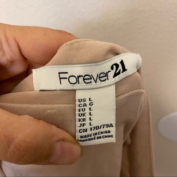 Forever 21 Hi Low Beige tan Pleated midi Skirt chiffon-Large - Picture 4 of 7